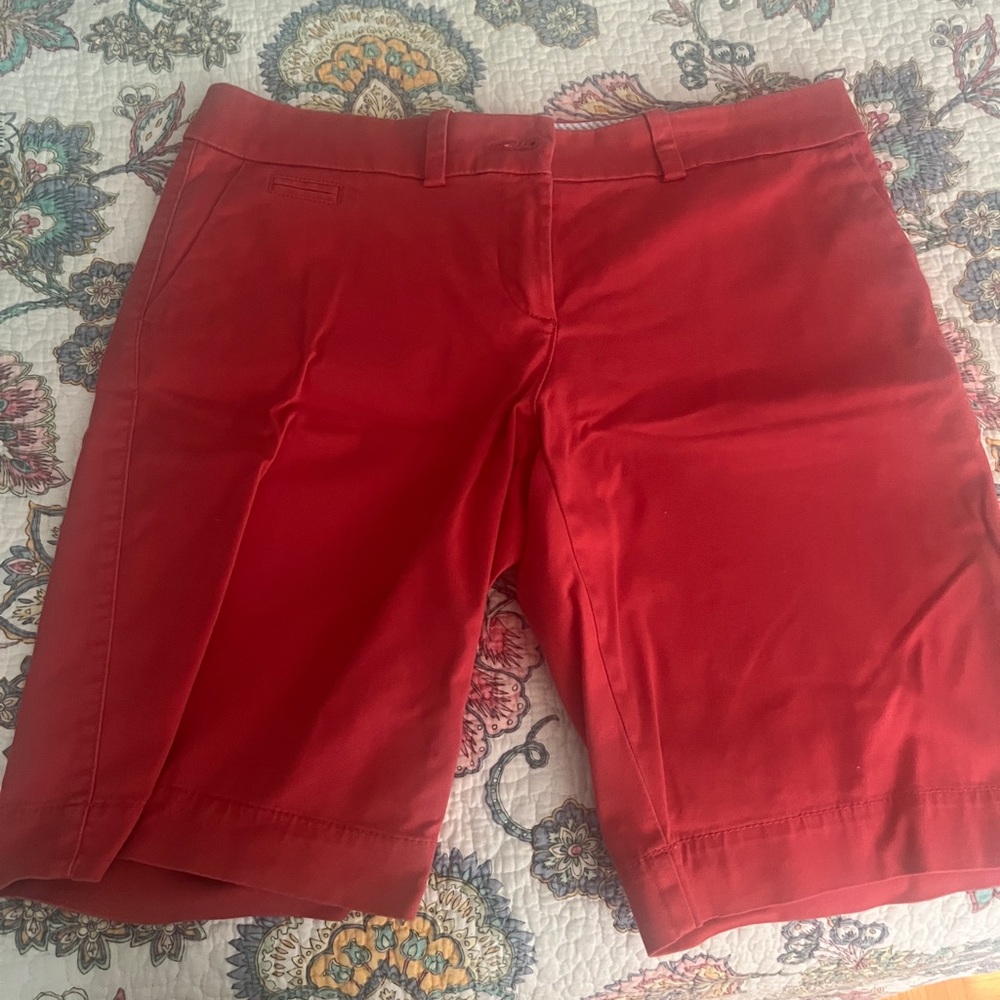 Tommy Hilfiger Women's Red Flat Front Shorts